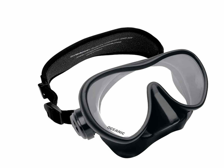 Oceanic Shadow Mask Black